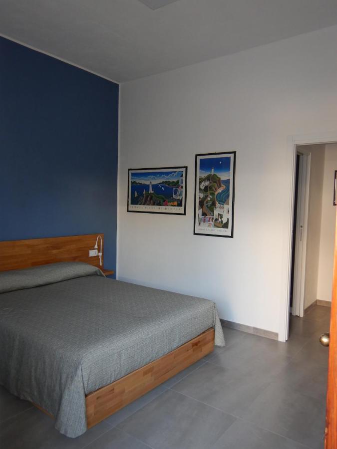 3Per3 Bed & Breakfast Busto Arsizio Bagian luar foto