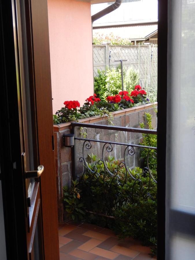 3Per3 Bed & Breakfast Busto Arsizio Bagian luar foto